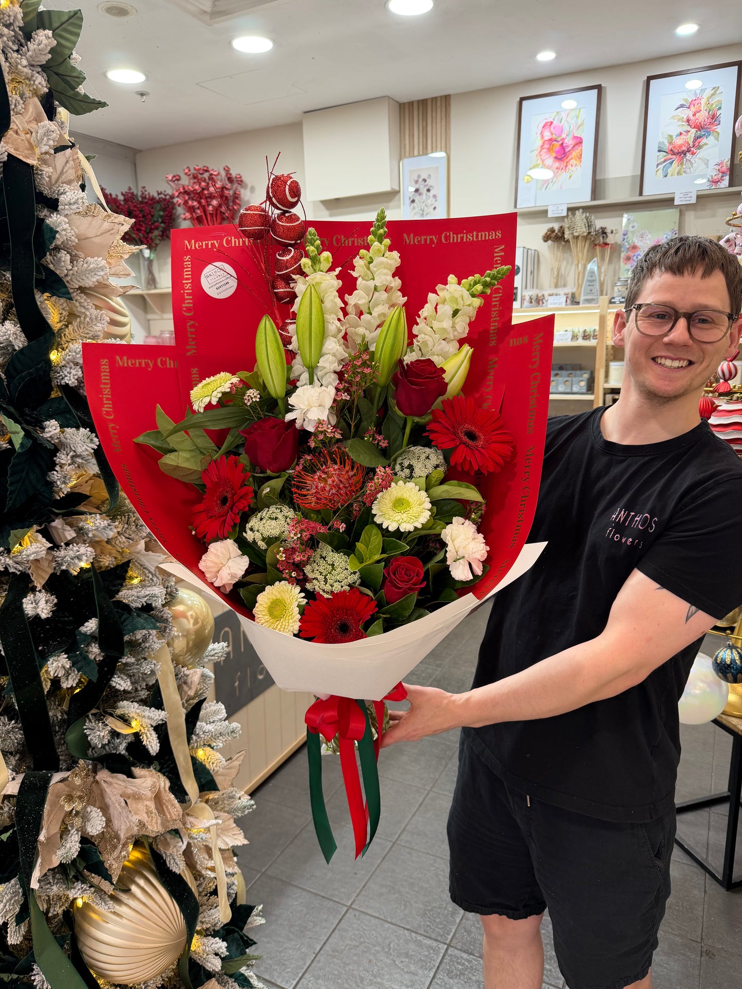 Christmas Bouquet Large - Red & White