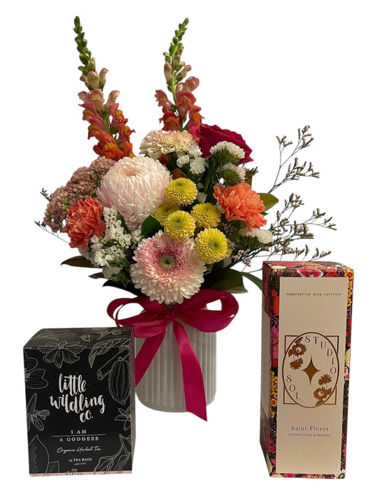 Meadow | Floral Jar & Tea with Soy Candle or Reed diffuser